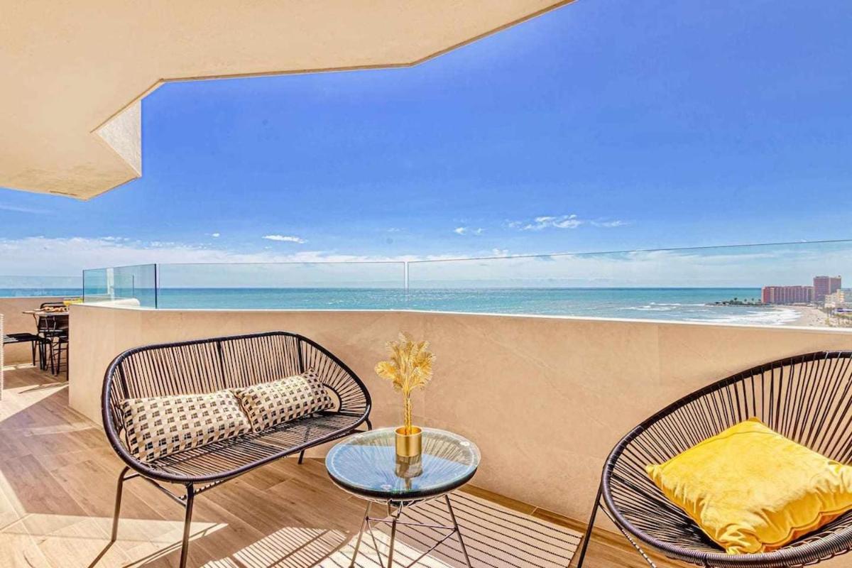 797 Holiday Rentals - Benalbeach- Moderno Piso Para 5 Con Vistas Al Mar Бенальмадена Экстерьер фото
