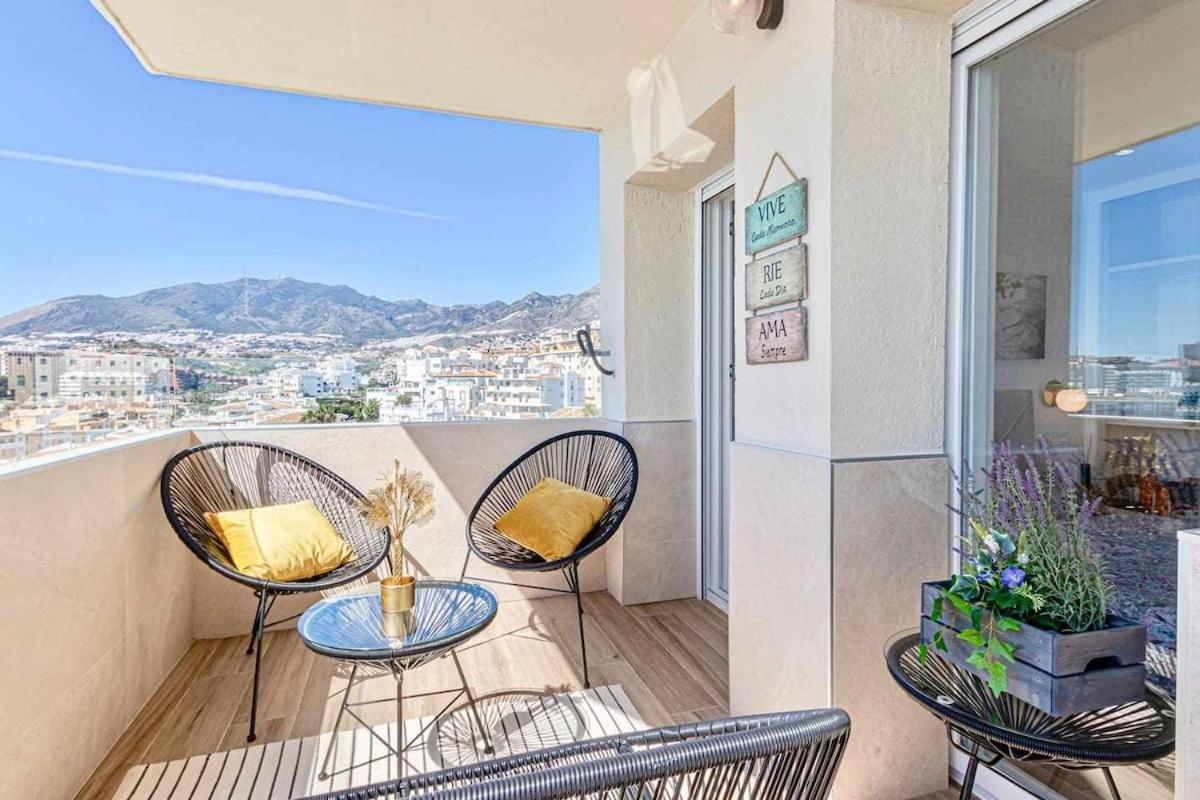 797 Holiday Rentals - Benalbeach- Moderno Piso Para 5 Con Vistas Al Mar Бенальмадена Экстерьер фото