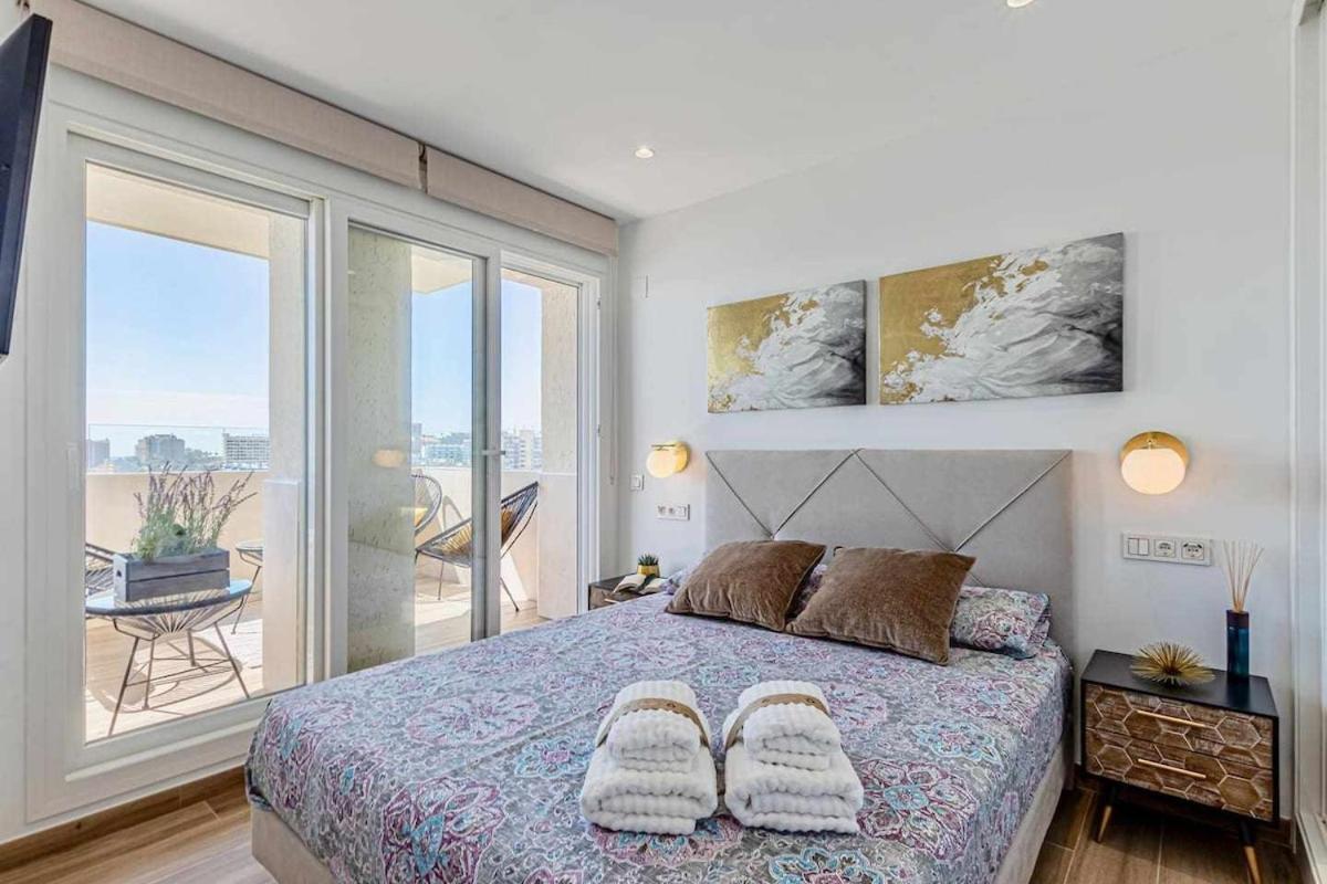797 Holiday Rentals - Benalbeach- Moderno Piso Para 5 Con Vistas Al Mar Бенальмадена Экстерьер фото